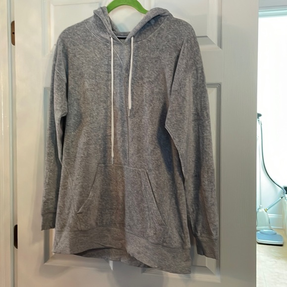 Zella Tops - ZELLA HOODIE